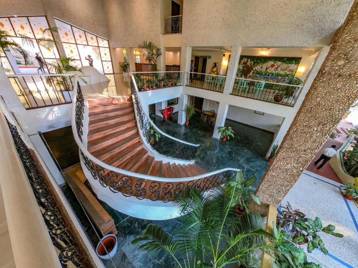 Bambolim Beach Resort Εξωτερικό φωτογραφία